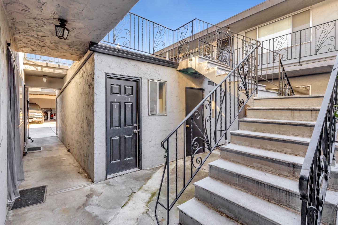775 Oak Street Mountain View, CA 94040 - Photo 6 of 10 a view of entryway