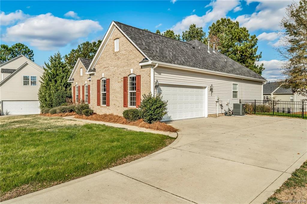 2315 Harvester Avenue Fort Mill, SC 29708 - Photo 33 of 34 Gallery Image 33