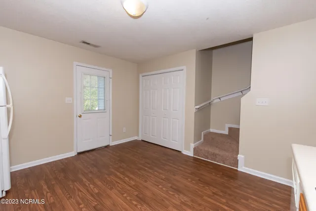 $1,075 | 328 Bracken Place, Jacksonville, NC 28540