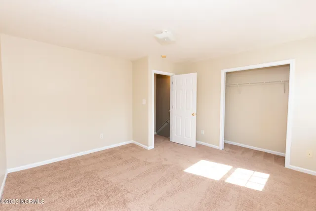 $1,075 | 328 Bracken Place, Jacksonville, NC 28540