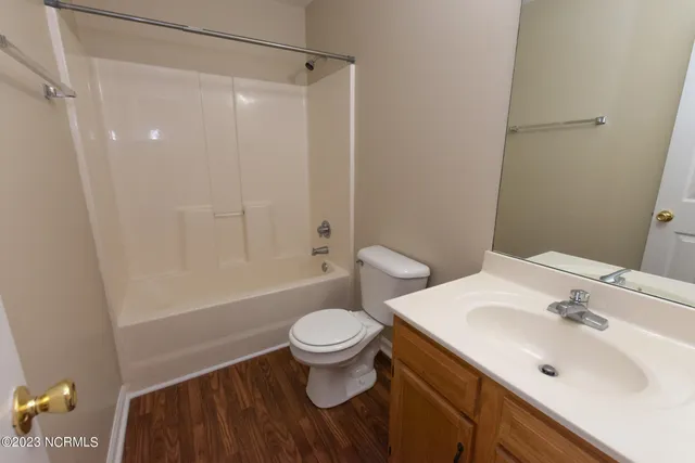 $1,075 | 328 Bracken Place, Jacksonville, NC 28540