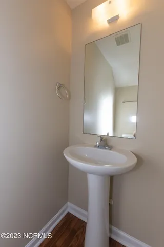 $1,075 | 328 Bracken Place, Jacksonville, NC 28540