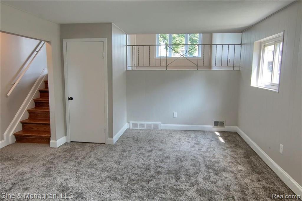 14248 Martin Road Warren, MI 48088 - Photo 17 of 26