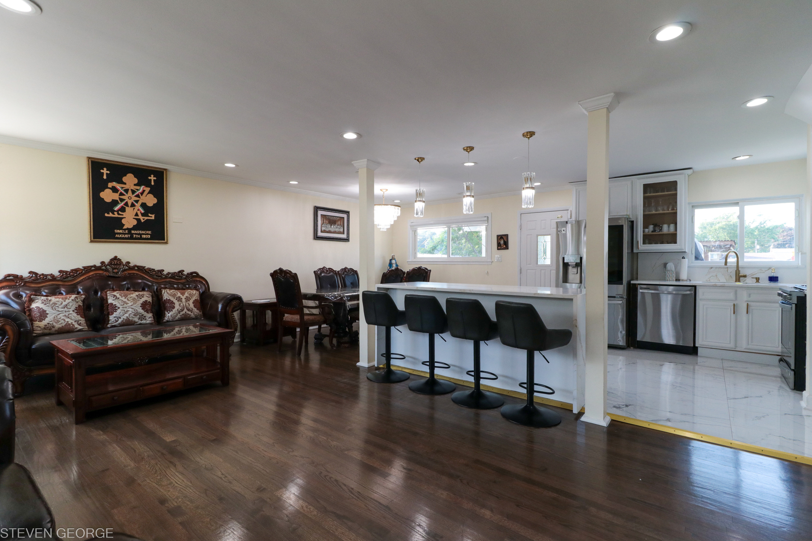 5644 Lyons Street Morton Grove, IL 60053 - Photo 7 of 44