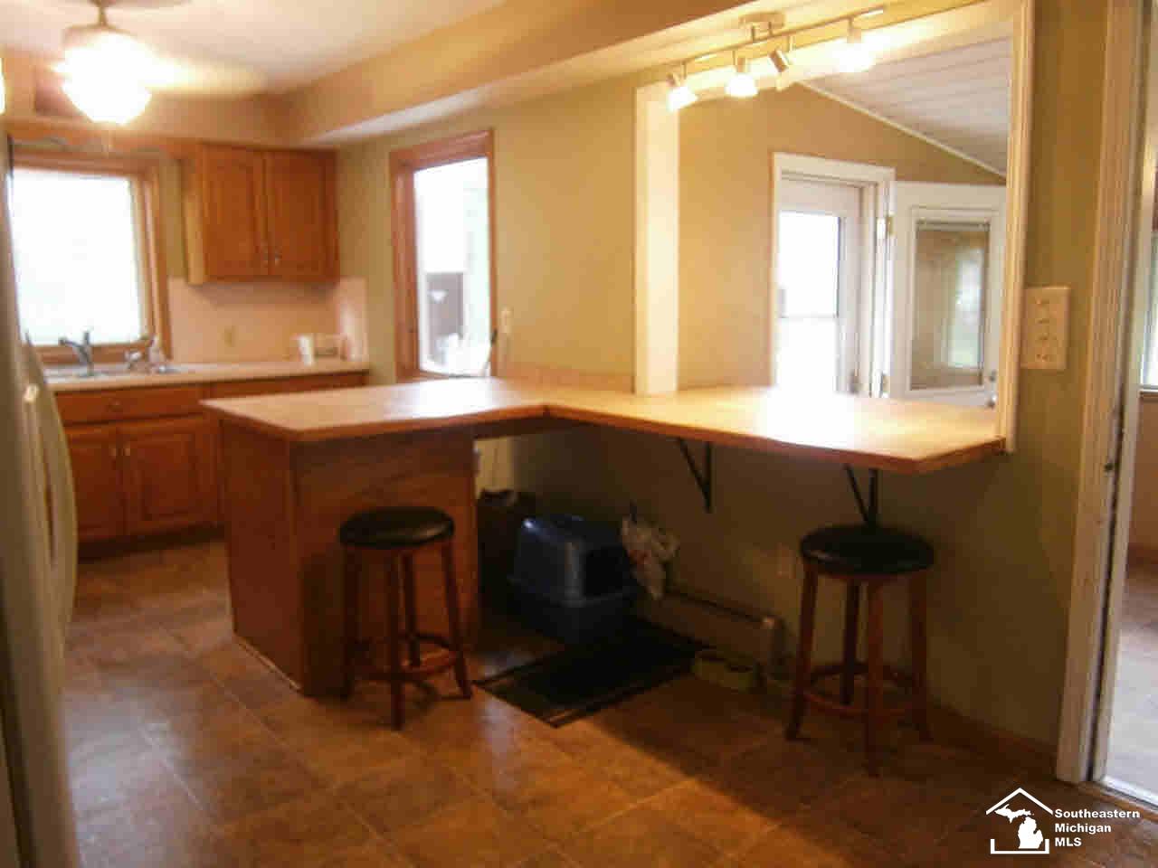 9412 Summerfield Road Temperance, MI 48182 - Photo 3 of 14