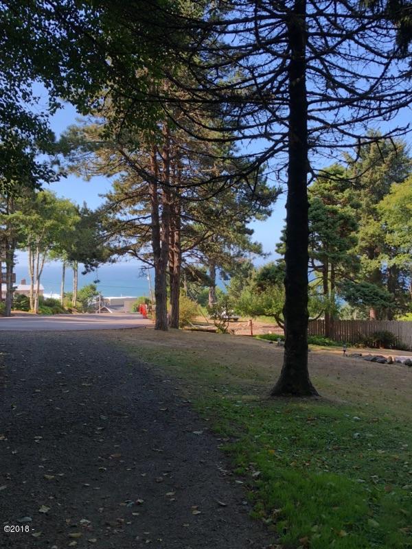 7800-blk Northeast Logan Road Lincoln City, OR 97367 - Photo 1 of 8 Ocean Views