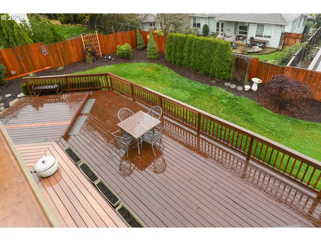 a view of sitting space on deck
