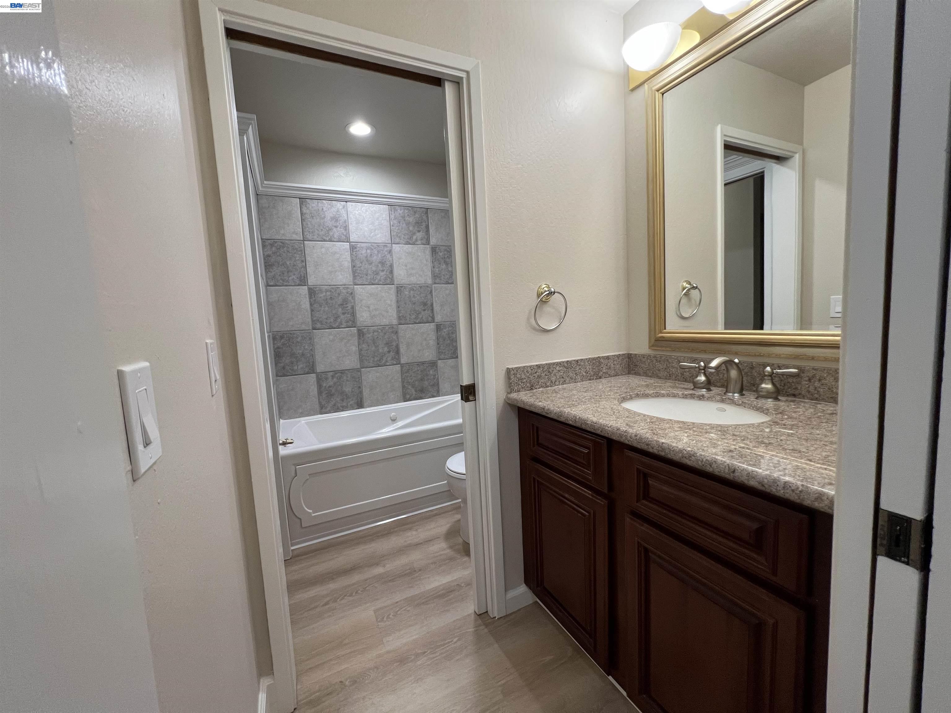 4176 San Pablo Dam Road, Unit B El Sobrante, CA 94803 - Photo 11 of 19