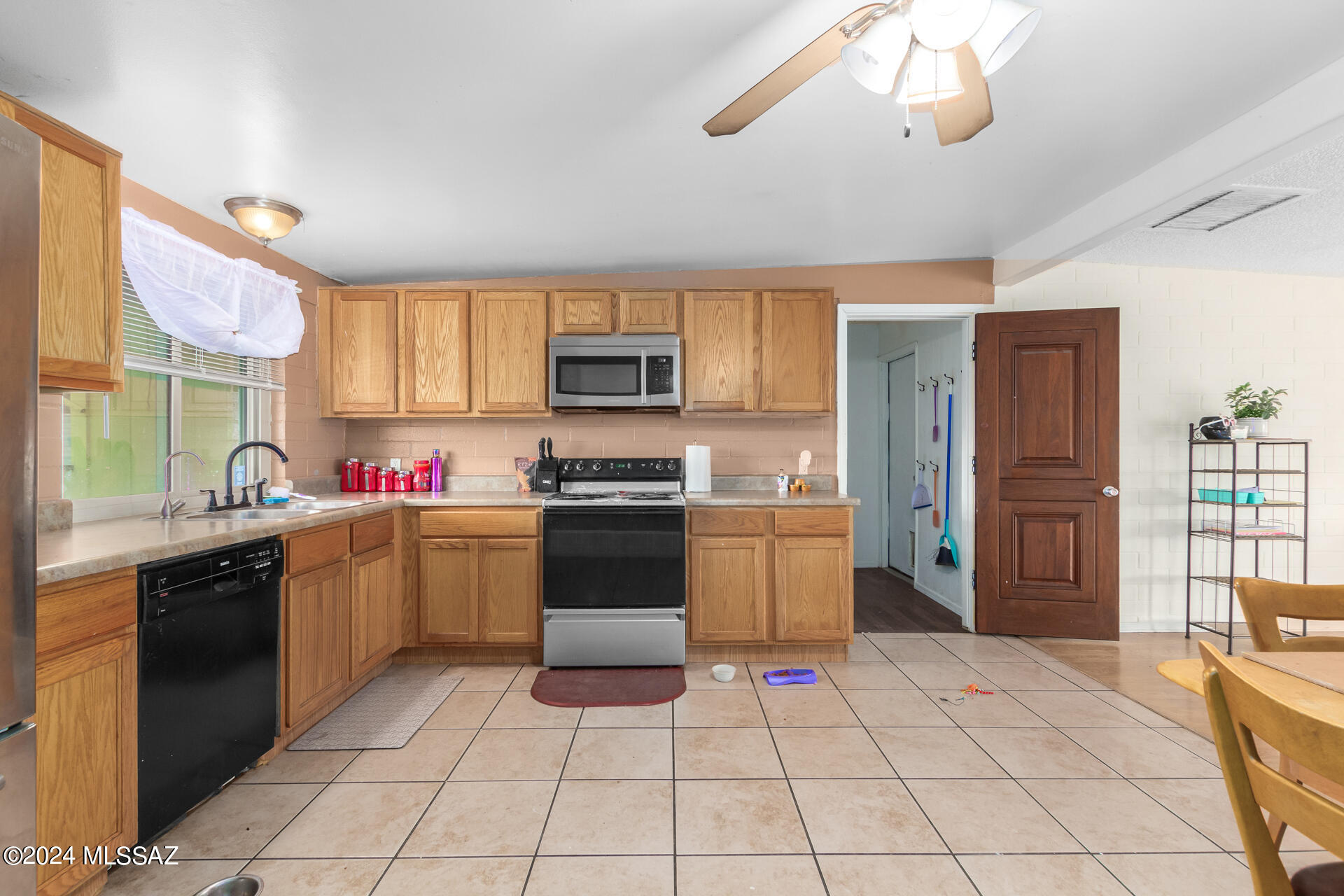 3070 South Kolb Road Tucson, AZ 85730 - Photo 12 of 28 Gallery Image 12