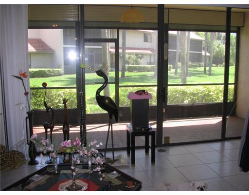 5760 Coach House Circle, Unit B Boca Raton, FL 33486 - Photo 8 of 16 Additional Photo