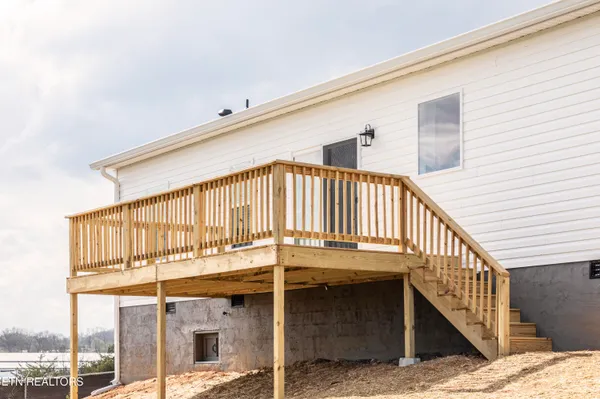 $339,000 | 137 Turquoise Lane, New Tazewell, TN 37825