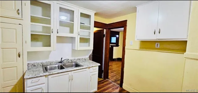 $1,100 | 320 Jewett Avenue, Unit 2, Buffalo, NY 14214