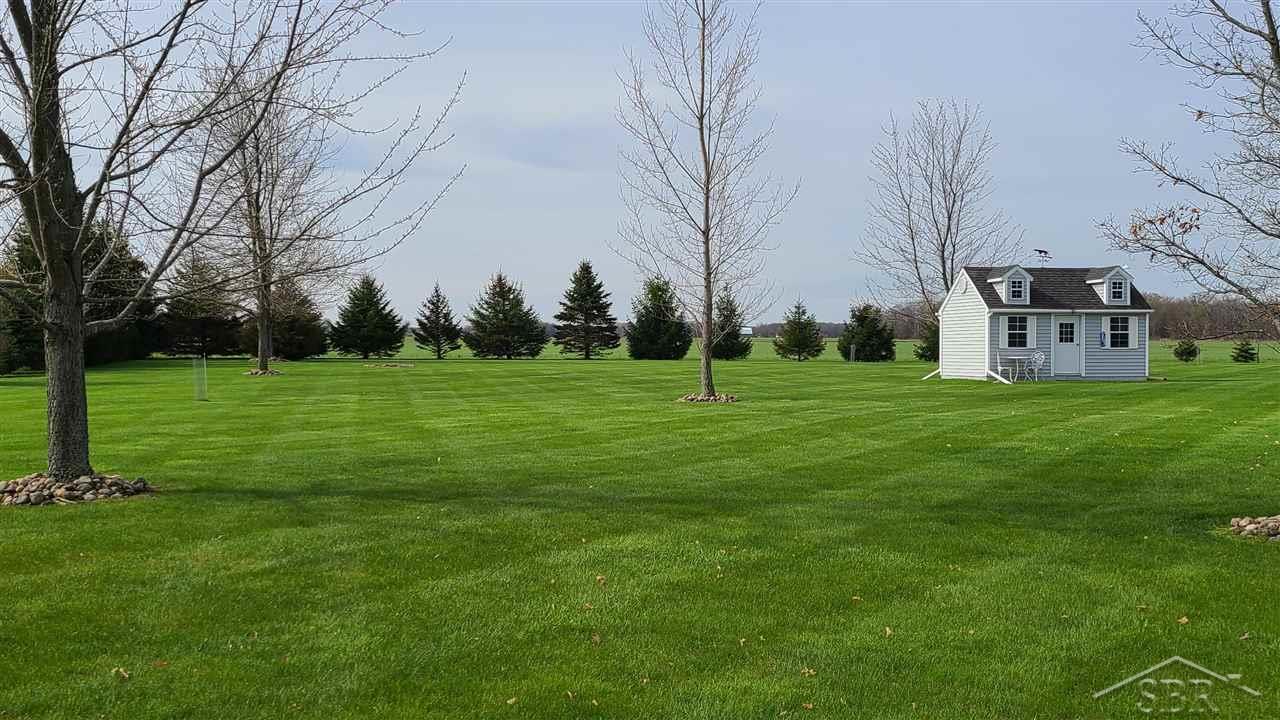 8089 Ferden Road Chesaning, MI 48616 - Photo 5 of 33 50073444-4.JPG