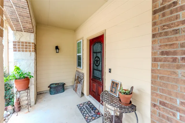 $328,000 | 9966 Manor Spring Lane, Brookshire, TX 77423