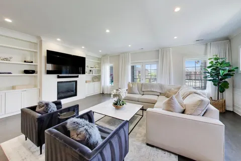 $2,750,000 | 1955 North Halsted Street, Unit PH, Chicago, IL 60614