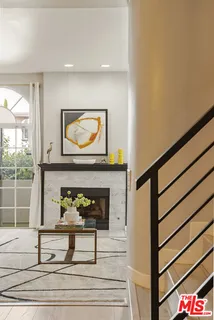 $1,025,000 | 5848 West Olympic Boulevard, Unit 102, Los Angeles, CA 90036