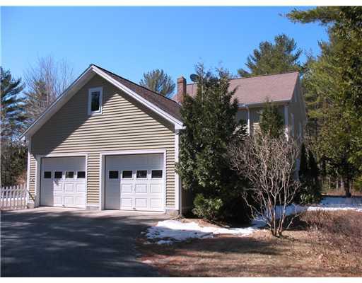 23 Hall Quarry Road Mount Desert, ME 04660 - Photo 3 of 20 Parking Lot/Garage.