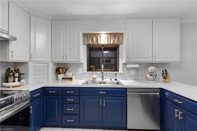 $490,000 | 8006 Bridgewood Road, Clemmons, NC 27012