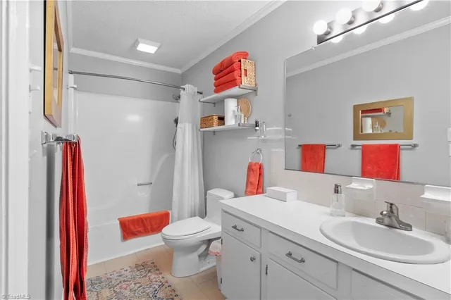 $490,000 | 8006 Bridgewood Road, Clemmons, NC 27012