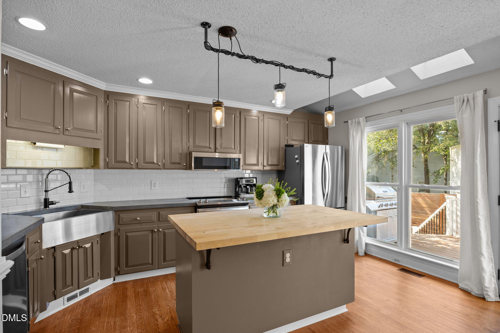 5620 Torness Court Raleigh, NC 27604 - Photo 14 of 47 41-web-or-mls-IMG_6997