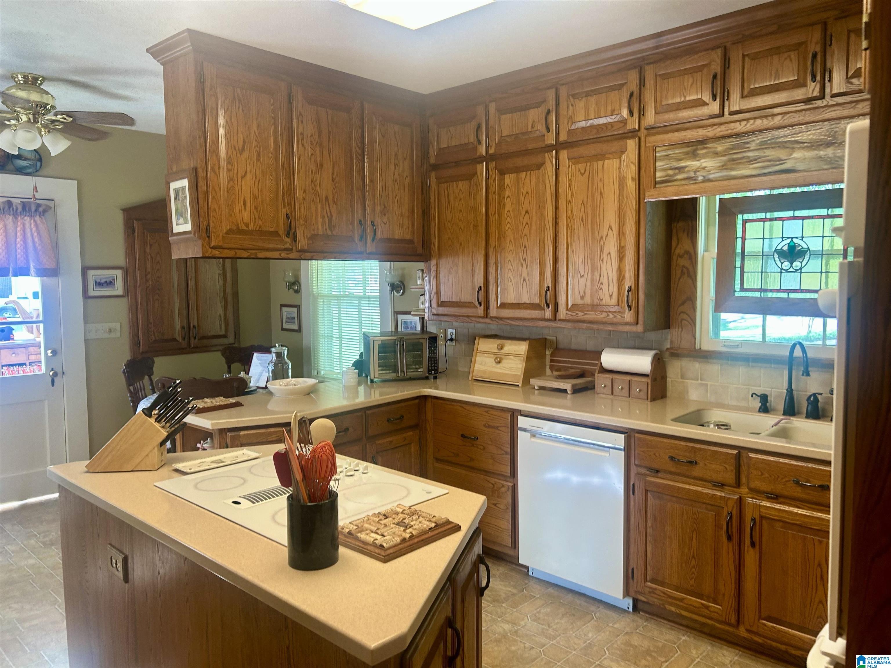 201 Ferry Road Columbiana, AL 35051 - Photo 10 of 33
