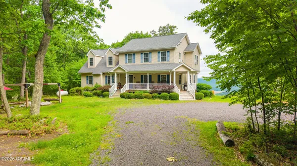 $699,000 | 210 White Mountain Lane, Sugarloaf, PA 18249