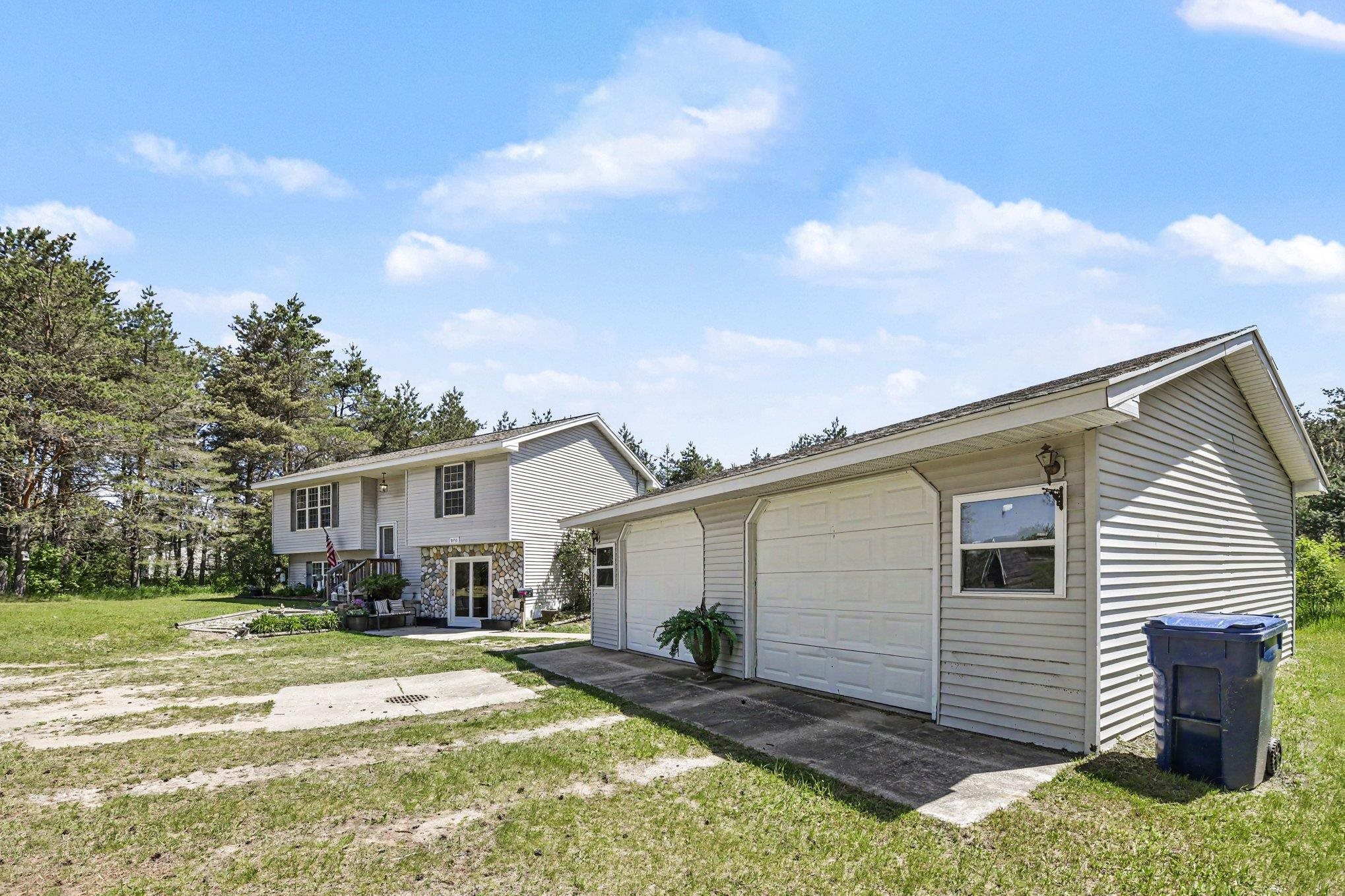 9933 Summit City Road Kingsley, MI 49649 - Photo 21 of 29