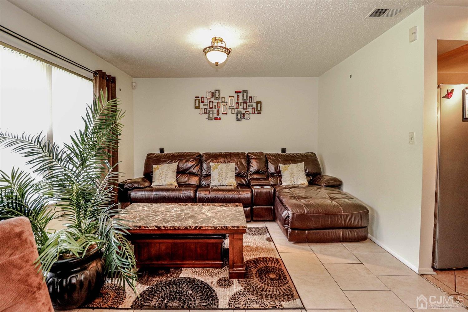 172 Nebula Road Piscataway, NJ 08854 - Photo 11 of 30 Gallery Image 11