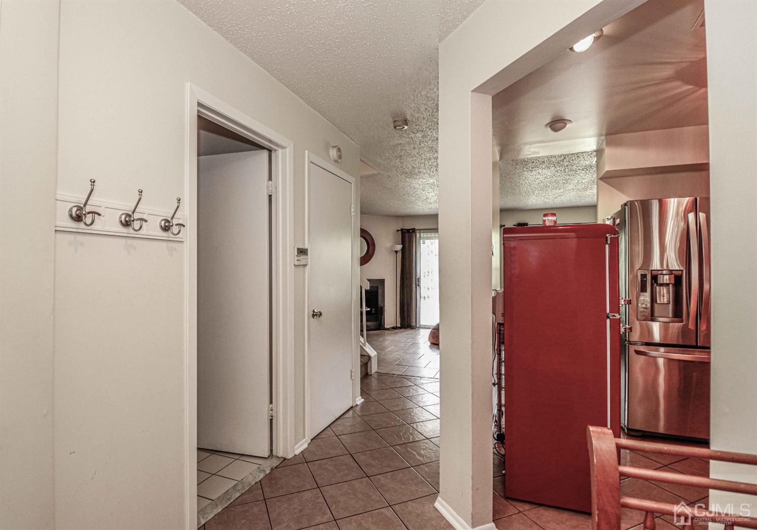 172 Nebula Road Piscataway, NJ 08854 - Photo 5 of 30 Gallery Image 5