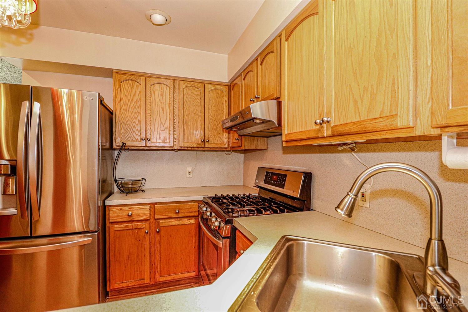 172 Nebula Road Piscataway, NJ 08854 - Photo 6 of 30 Gallery Image 6