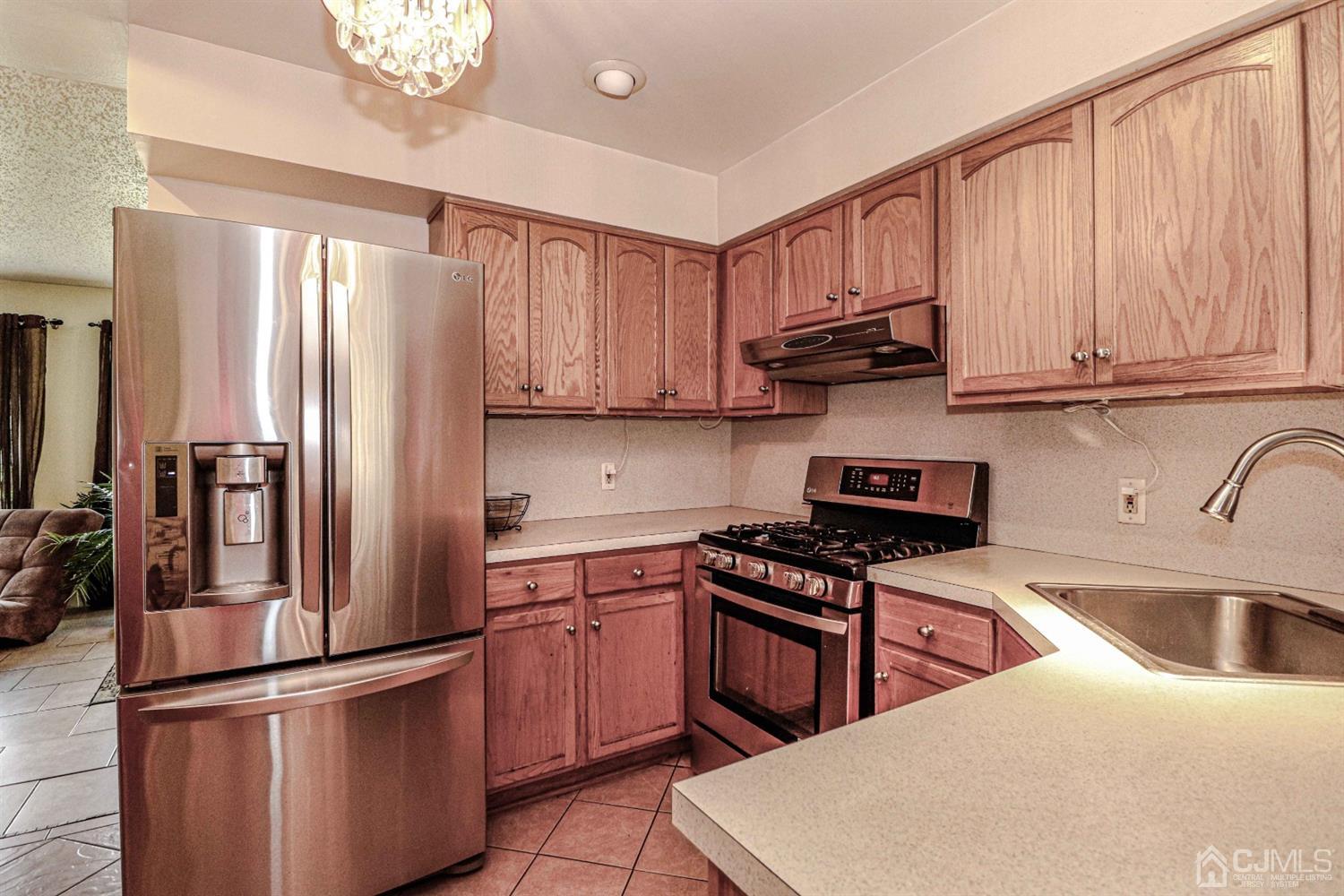 172 Nebula Road Piscataway, NJ 08854 - Photo 7 of 30 Gallery Image 7