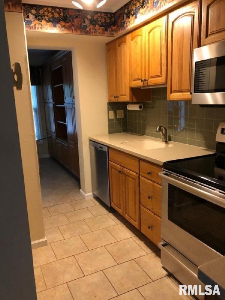 40 South Yorktown Road Macomb, IL 61455 - Photo 8 of 16 Gallery Image 8