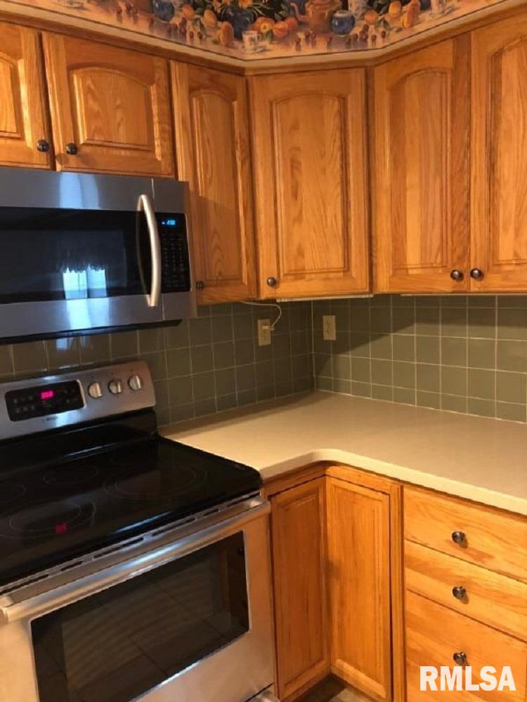 40 South Yorktown Road Macomb, IL 61455 - Photo 9 of 16 Gallery Image 9