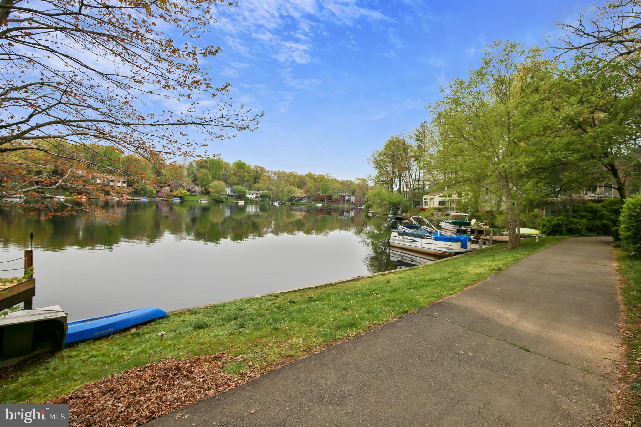 11173 Lake Chapel Lane Reston, VA 20191 - Photo 9 of 92 Tie YOUR BOAT up HERE!
