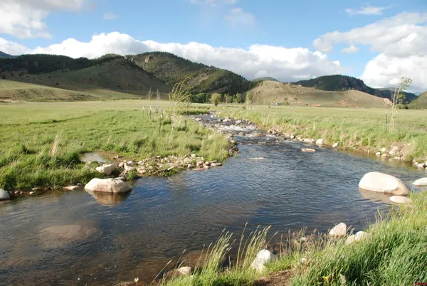 $2,200,000 | 301 Wilder Mountain Road, Almont, CO 81210