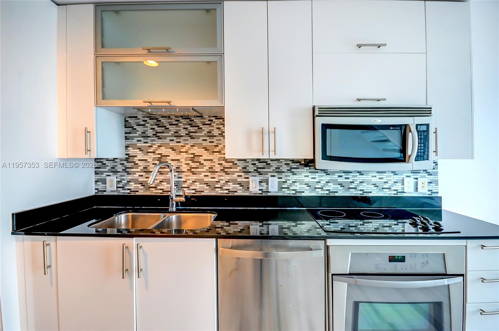 60 Southwest 13th Street, Unit 3004 Miami, FL 33130 - Photo 17 of 77