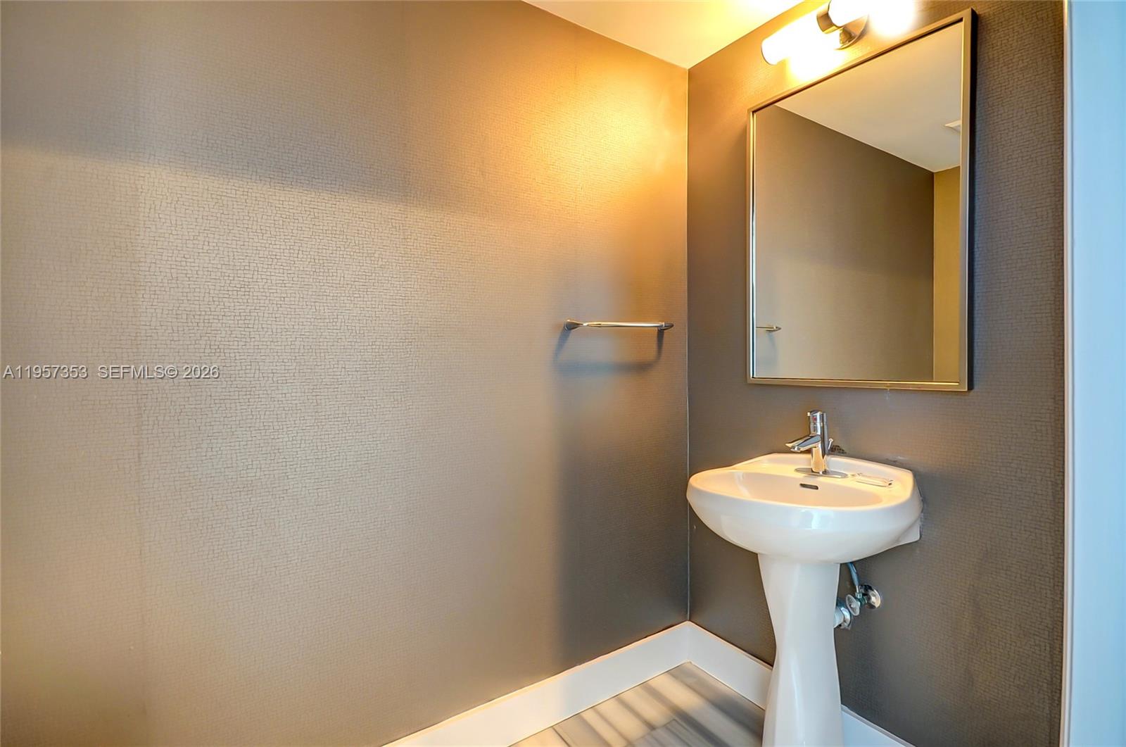 60 Southwest 13th Street, Unit 3004 Miami, FL 33130 - Photo 22 of 77