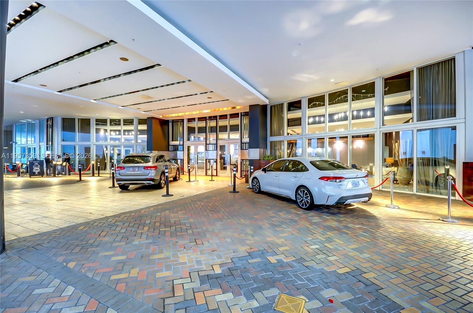 60 Southwest 13th Street, Unit 3004 Miami, FL 33130 - Photo 4 of 77