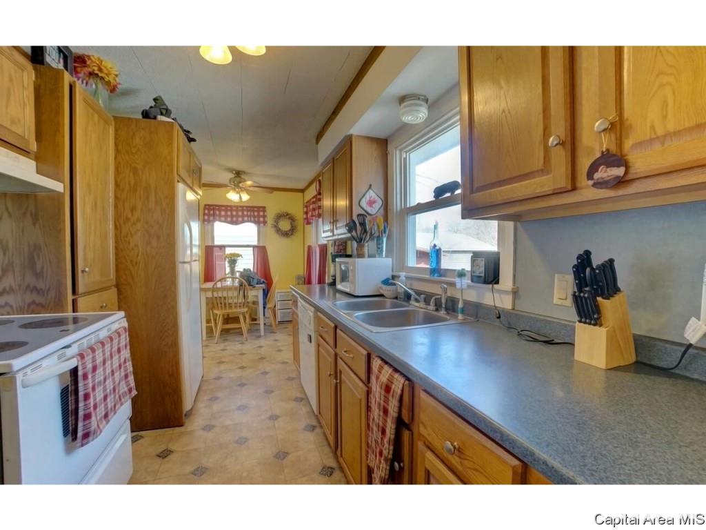 3160 South 2nd Street Springfield, IL 62703 - Photo 7 of 16
