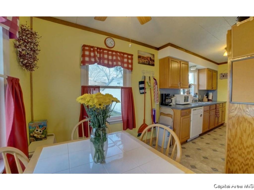 3160 South 2nd Street Springfield, IL 62703 - Photo 9 of 16