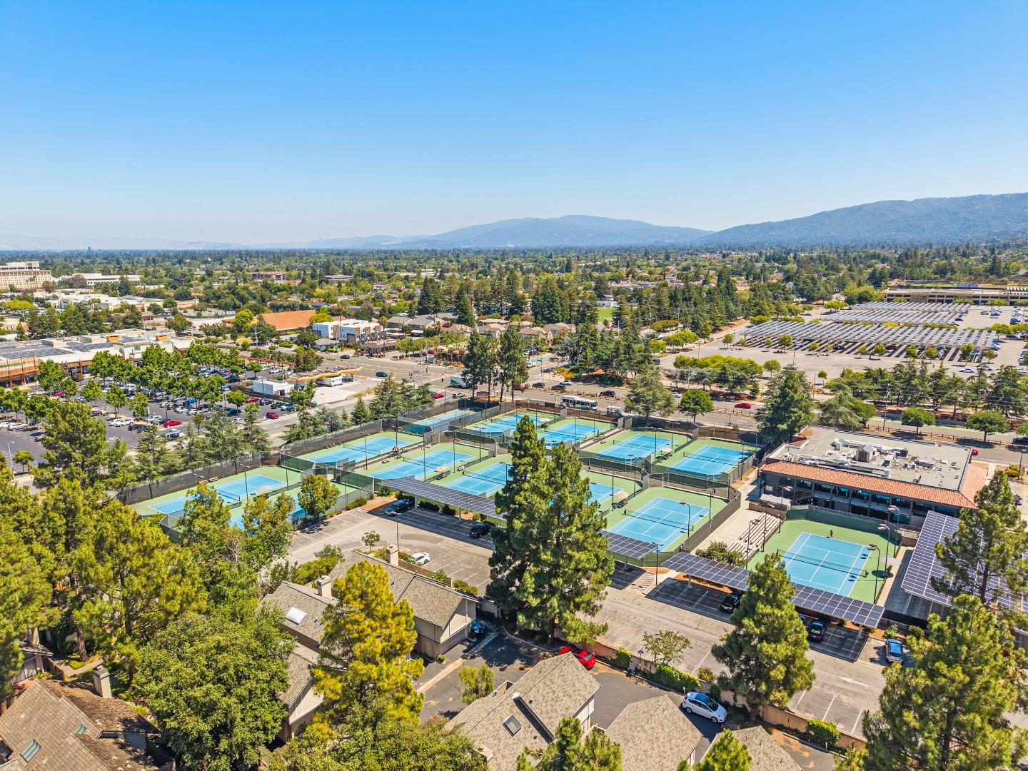 10093 Senate Way Cupertino, CA 95014 - Photo 33 of 34