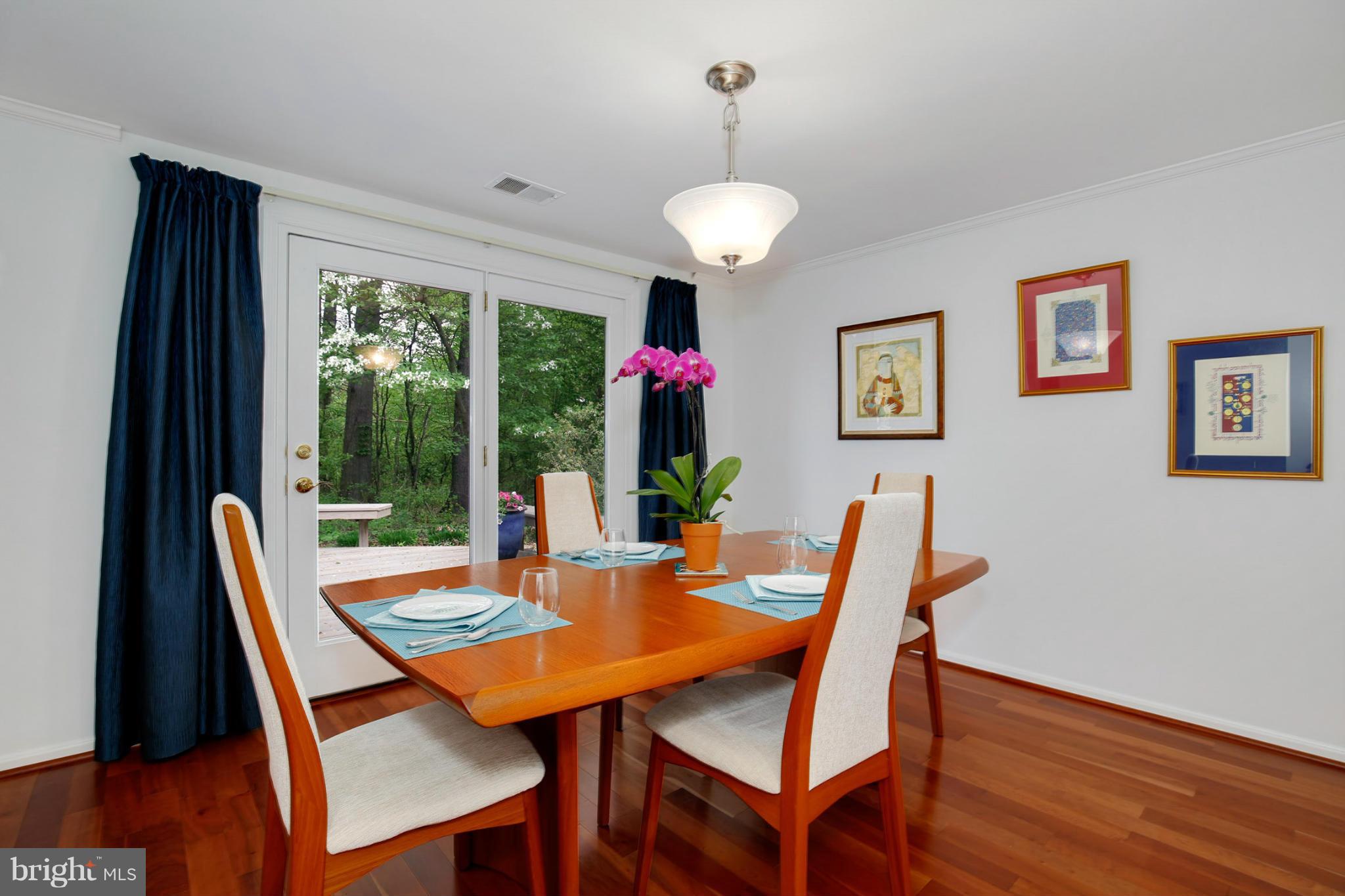 9514 Sweet Grass Ridge Columbia, MD 21046 - Photo 11 of 28 Dining Room