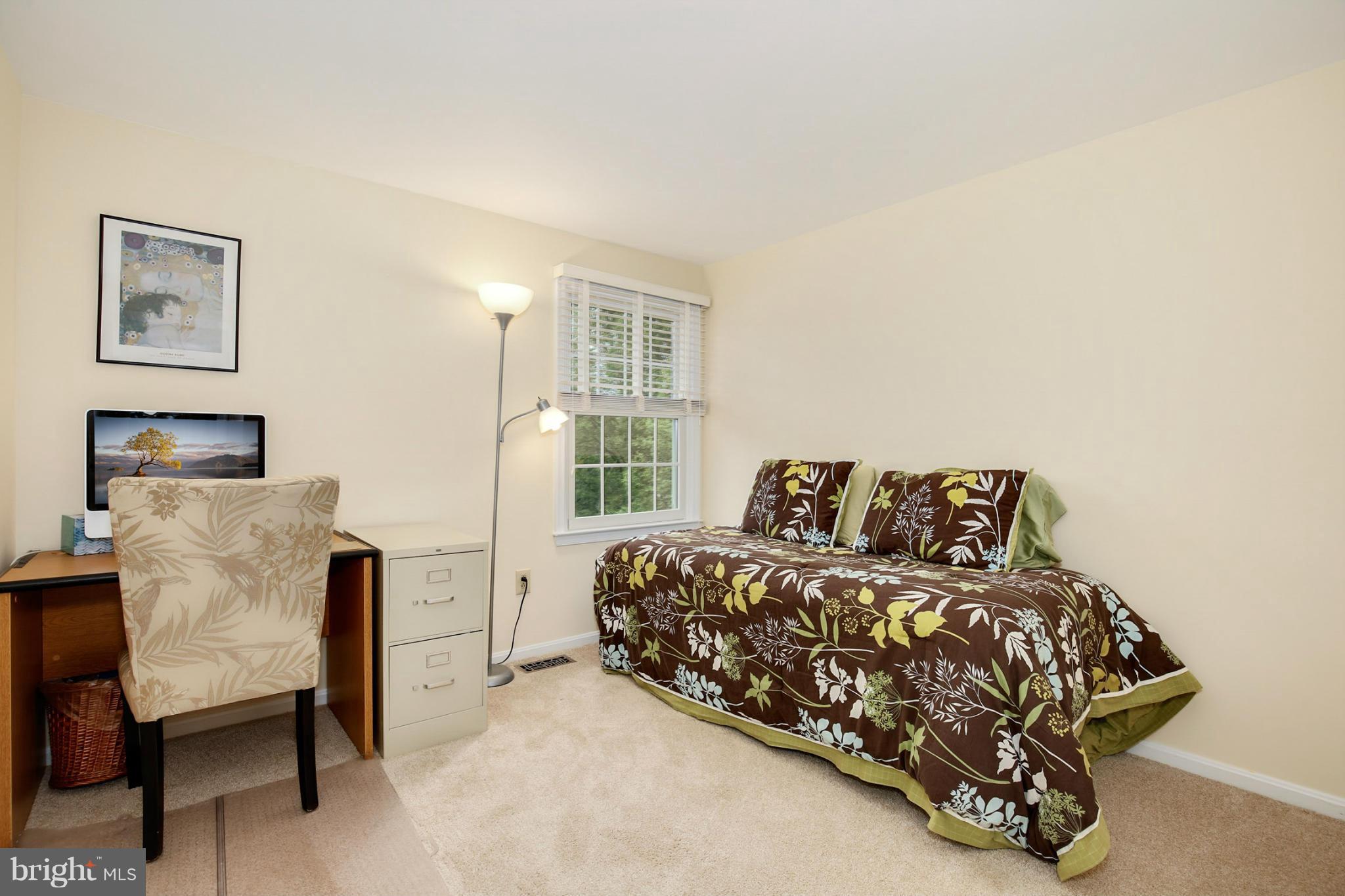 9514 Sweet Grass Ridge Columbia, MD 21046 - Photo 18 of 28 Bedroom