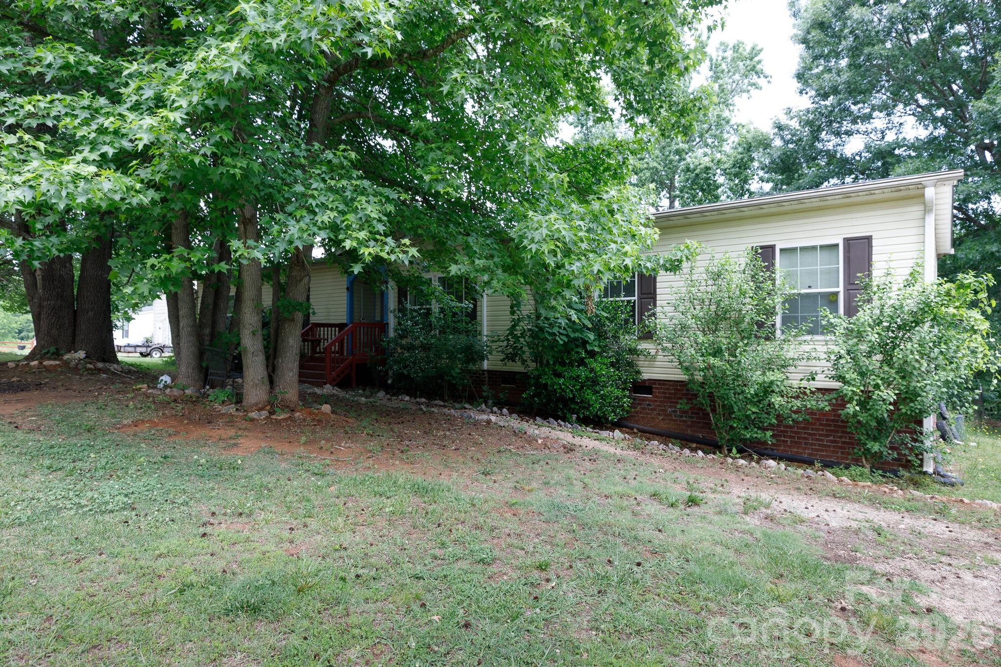 854 Butler Lake Road Chester, SC 29706 - Photo 4 of 35