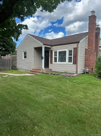 $469,000 | 97 Corey Avenue, Blue Point, NY 11715