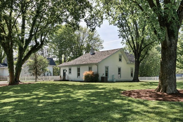 $1,999,999 | 4224 Old Hillsboro Road, Franklin, TN 37064