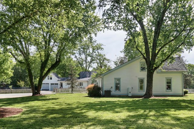 $1,999,999 | 4224 Old Hillsboro Road, Franklin, TN 37064