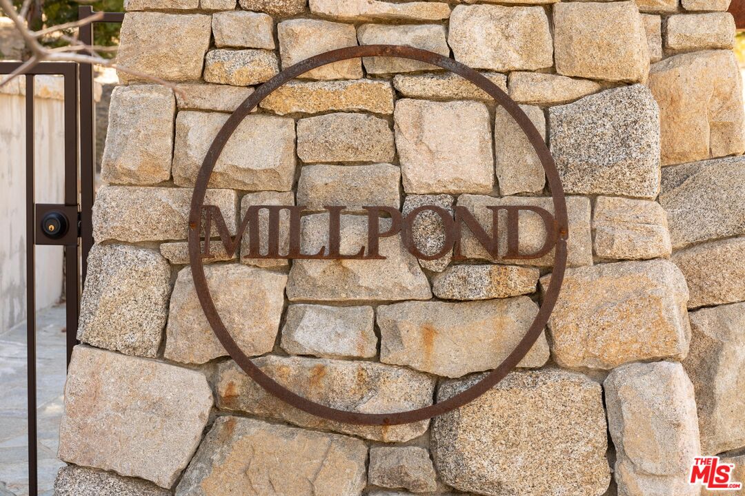 188 Mill Pond Road Lake Arrowhead, CA 92352 - Photo 15 of 26