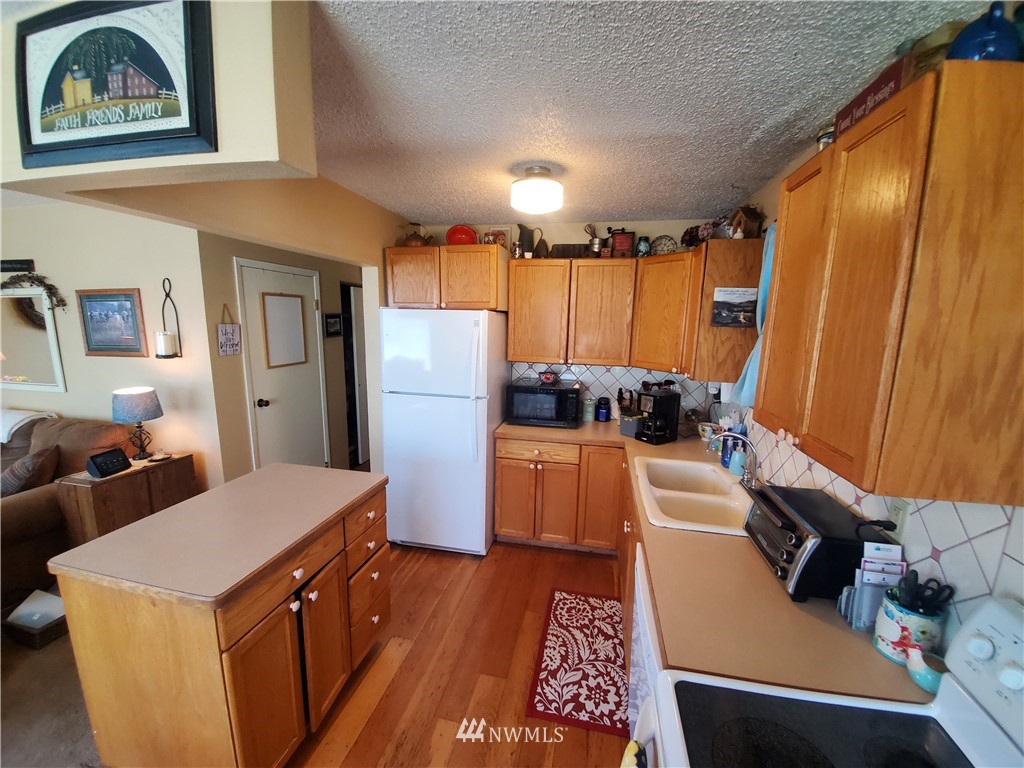 714 Ridge Place Omak, WA 98841 - Photo 9 of 36 Gallery Image 9