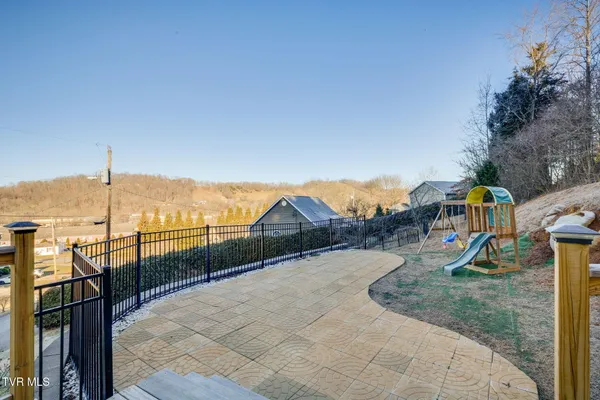$345,000 | 2013 Katelyn Drive, Elizabethton, TN 37643